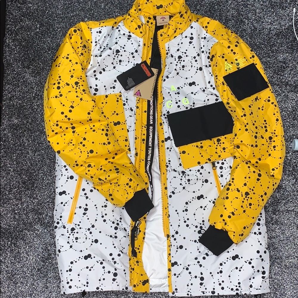New Nike ACG Thermal Insulated Jacket